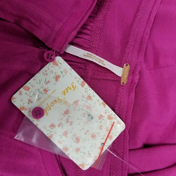 Free People Raspberry Keepin' On Tie Sleeve Crop - Picture 8 of 8